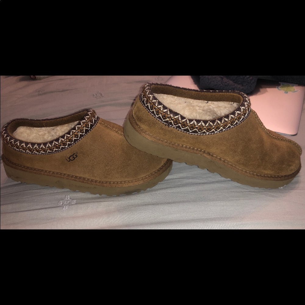 Ugg slippers